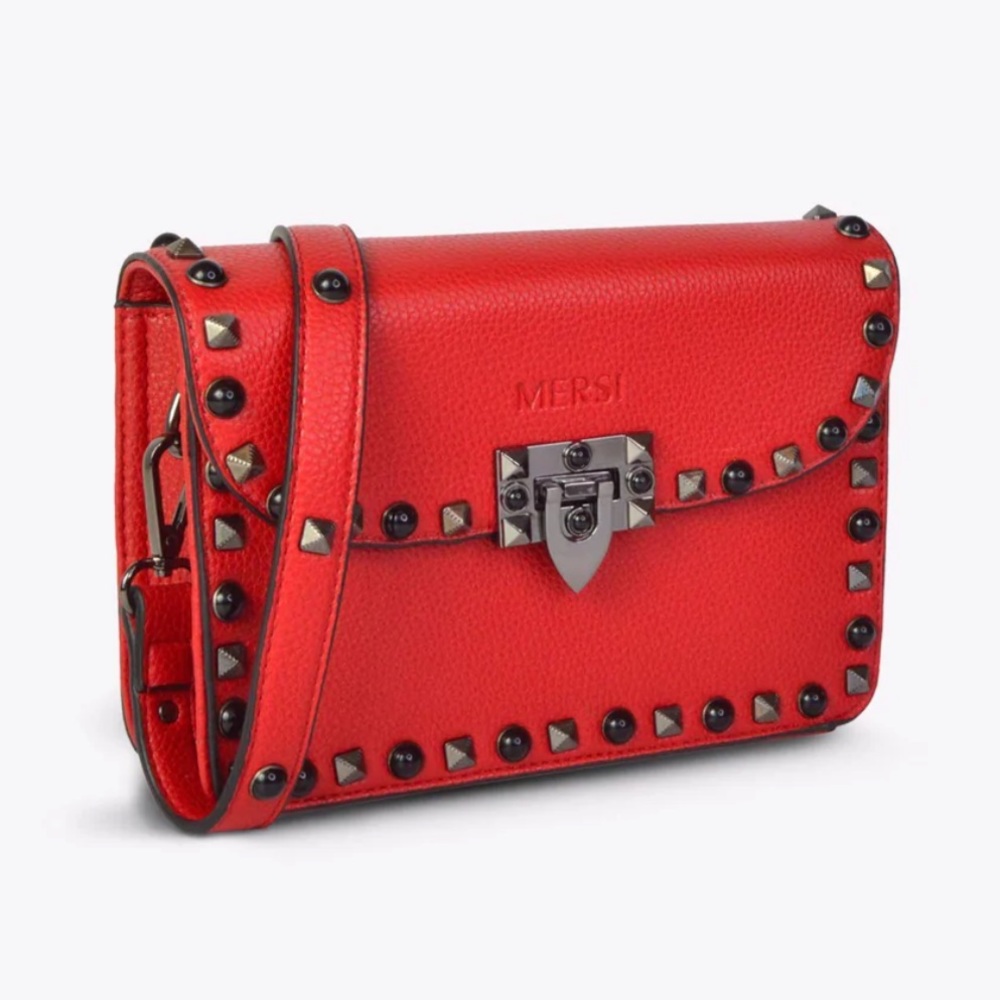 PERFECT CONDITION Vegan Leather Crossbody Bag in Red